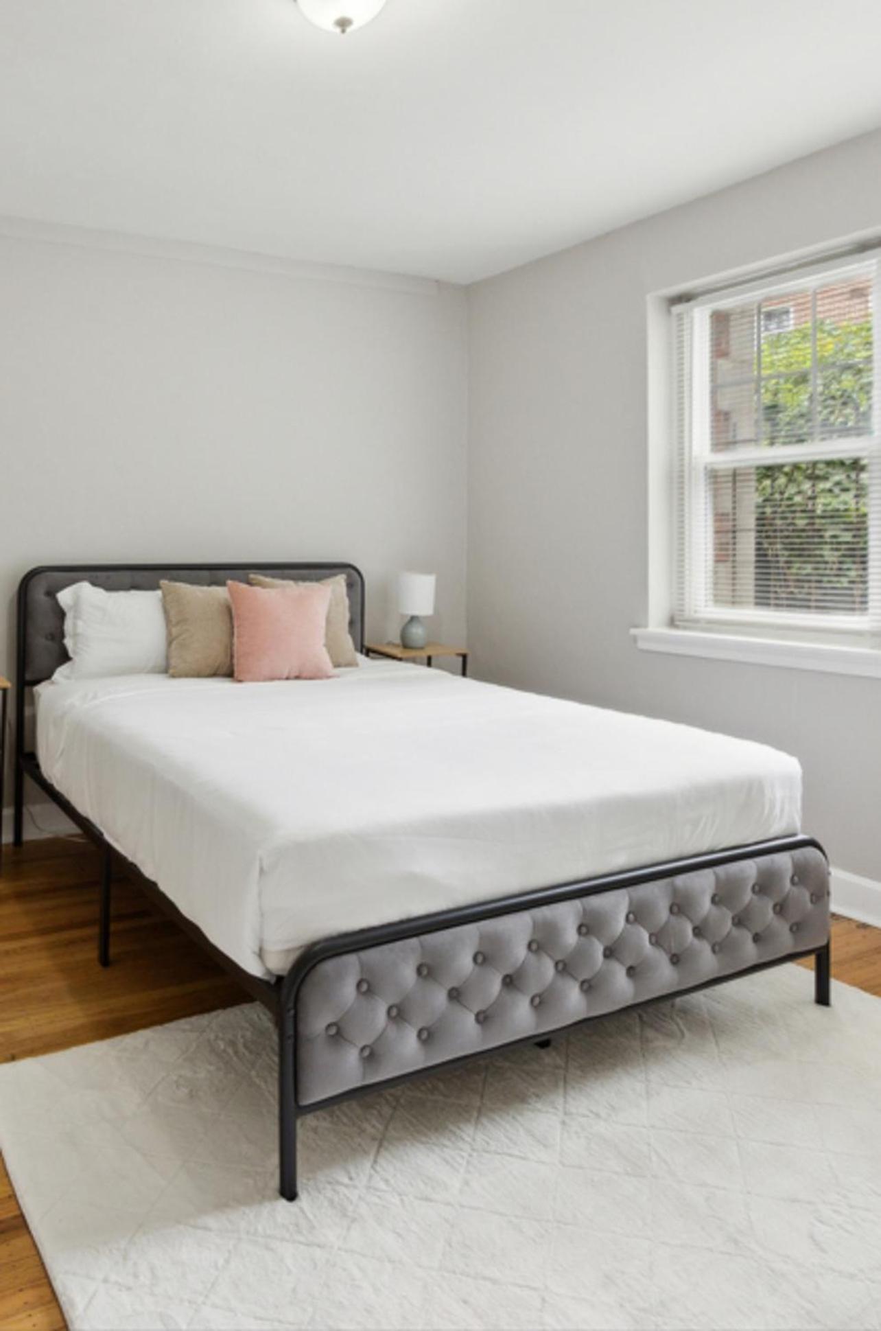 Wynnefield 1923-89, 2 Bd Garden Style Apartamento *