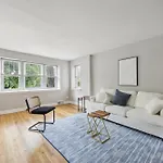 Wynnefield 1923-89, 2 Bd Garden Style Apartment
