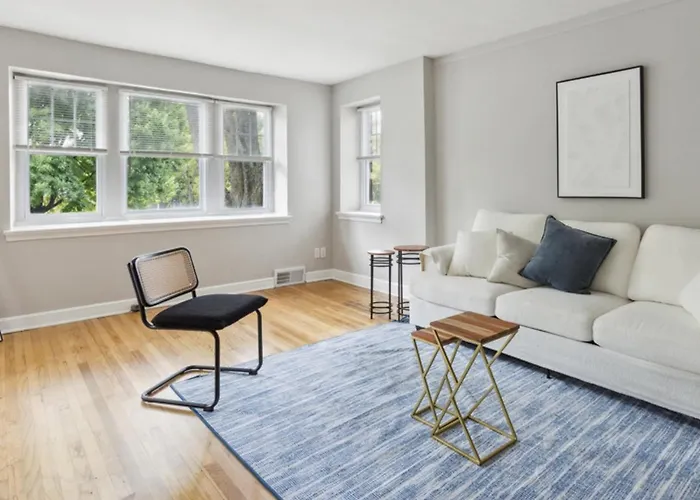Wynnefield 1923-89, 2 Bd Garden Style Apartment
