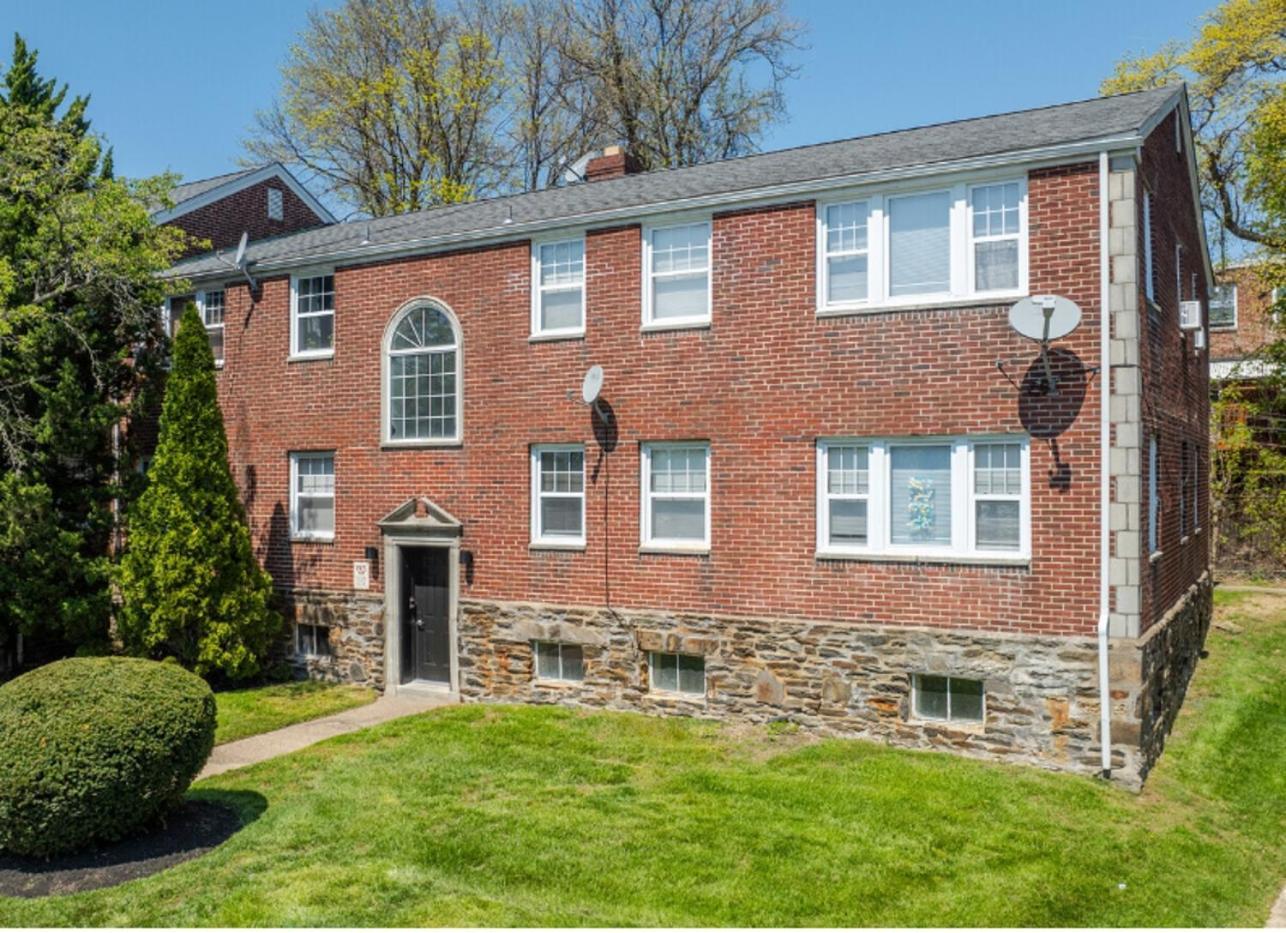 Wynnefield 1923-89, 2 Bd Garden Style Apartment *