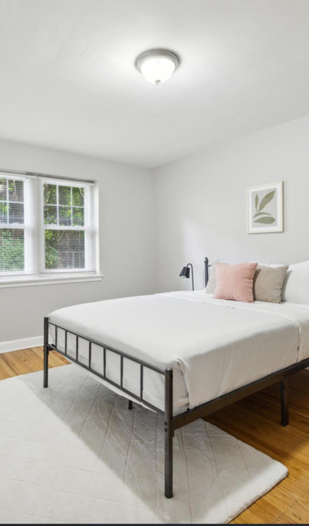 Wynnefield 1923-89, 2 Bd Garden Style Apartment *